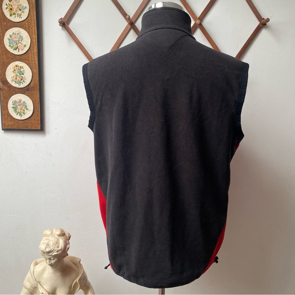 Vintage Tommy Hilfiger Fleece Zip Up Vest - Picture 7 of 16